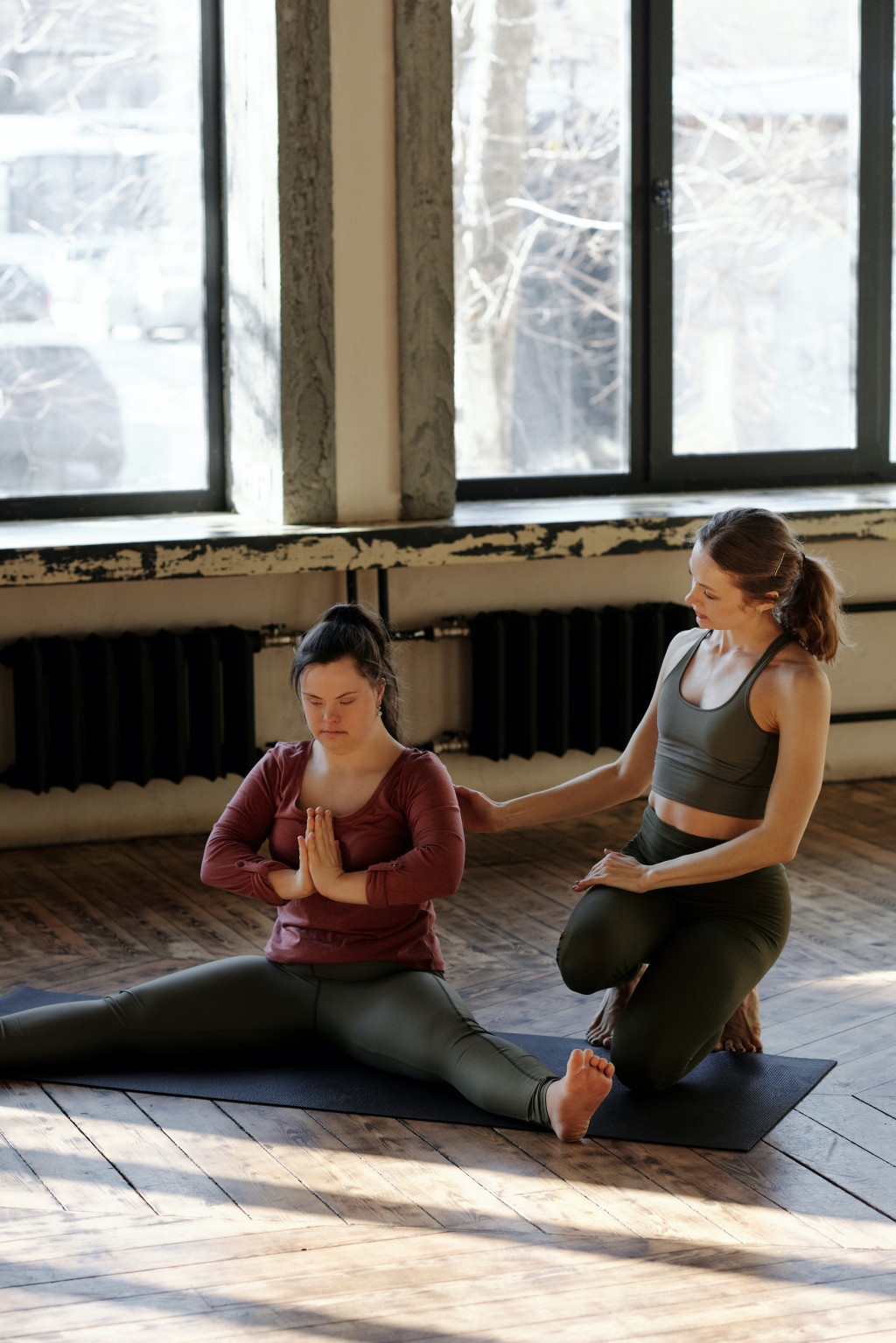 Tips for Teaching Yoga to Kids with Autism