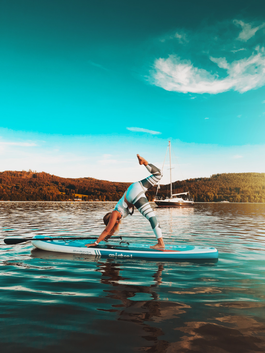 Stand up Paddleboard Yoga Basics