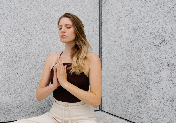 First Yoga Class? Here are Things You Should Know
